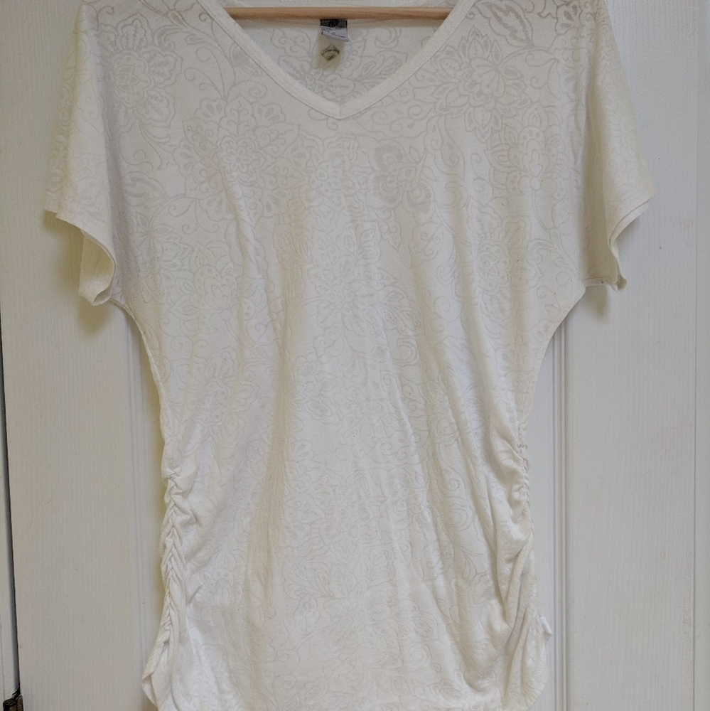 Prana white patterned tee